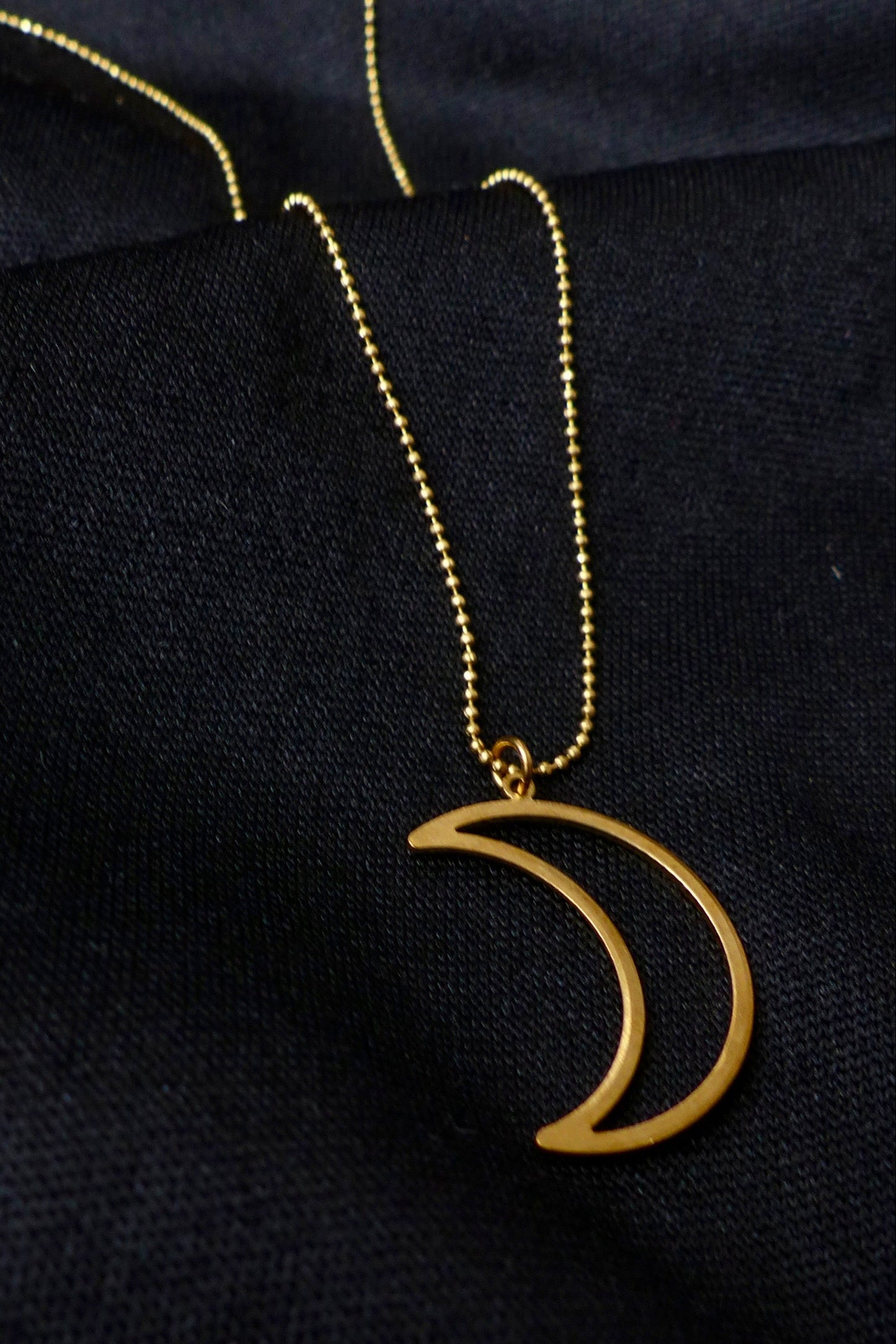 Lange Halskette "Mond" aus Messing